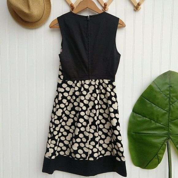 Anthropologie Leifnotes Notched Polka Dots Corduroy Dress Size 0 Sleeveless - Picture 7 of 9